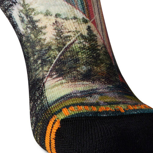W Hike Light Cushion Mountain Print Crew Socks 스마트울 여성